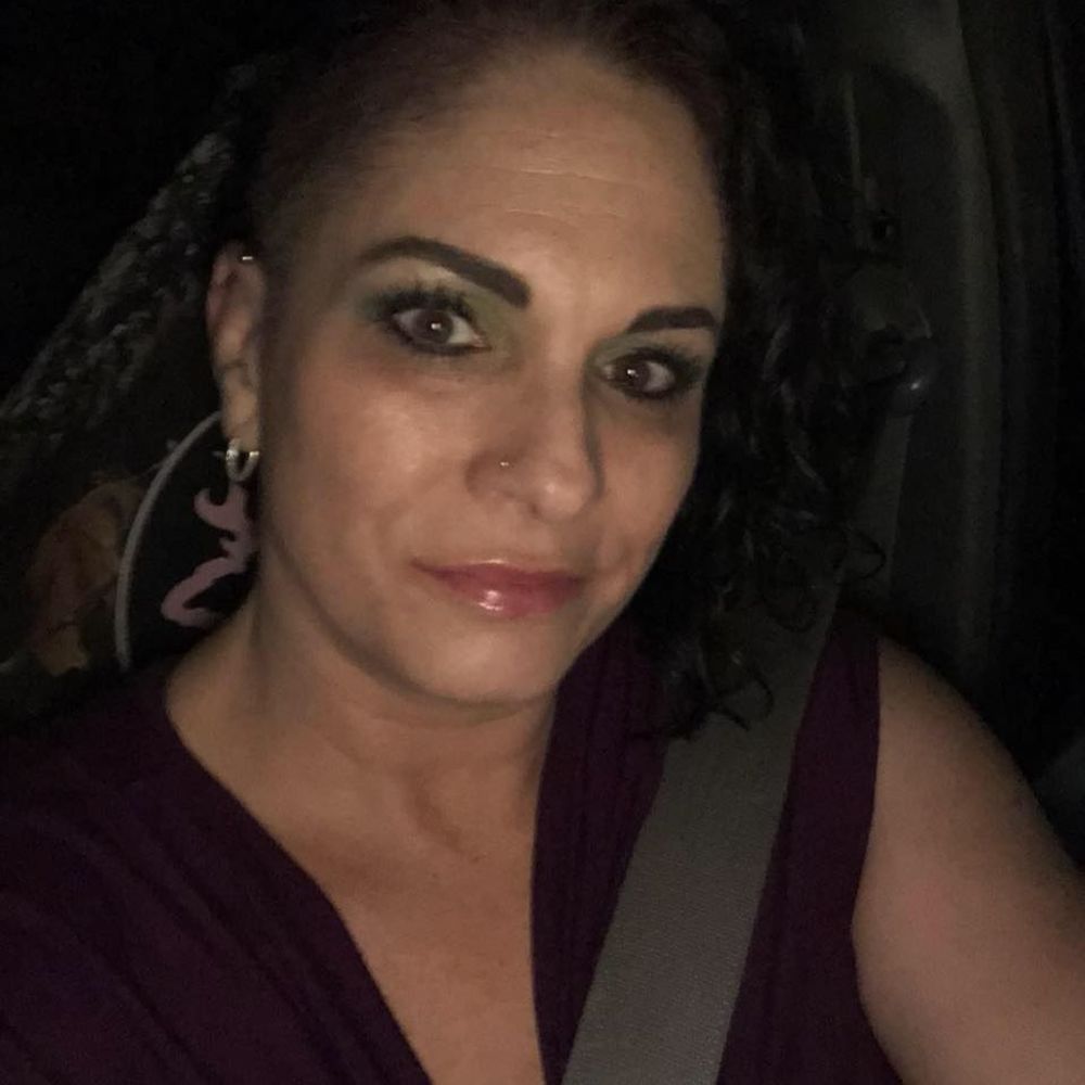 Meet your Posher, Angie